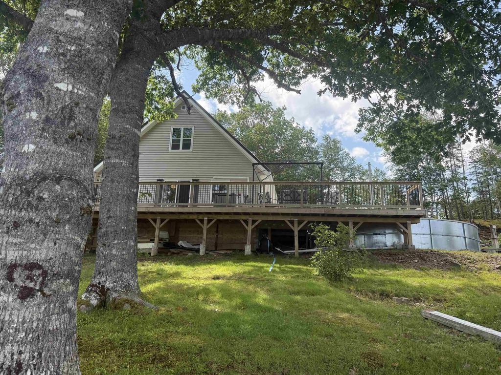 190 Welsh Road, Eight Island Lake