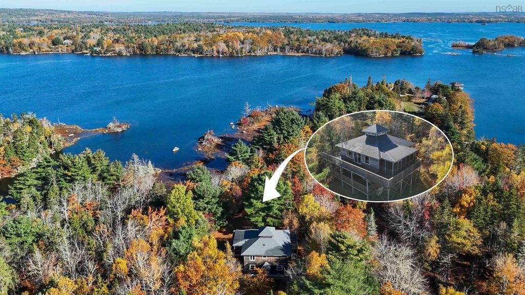 437 Southwest Cove Road, Port Medway