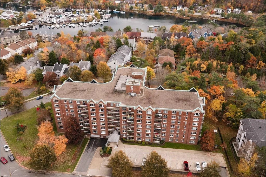 312 85 Spinnaker Drive, Halifax
