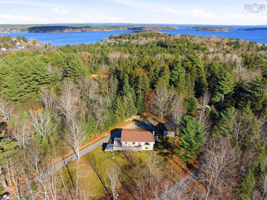 9575 Highway 3 Route, Maders Cove