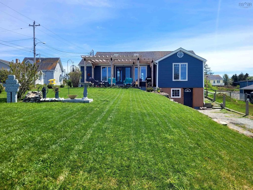 83 South Street, Lockeport