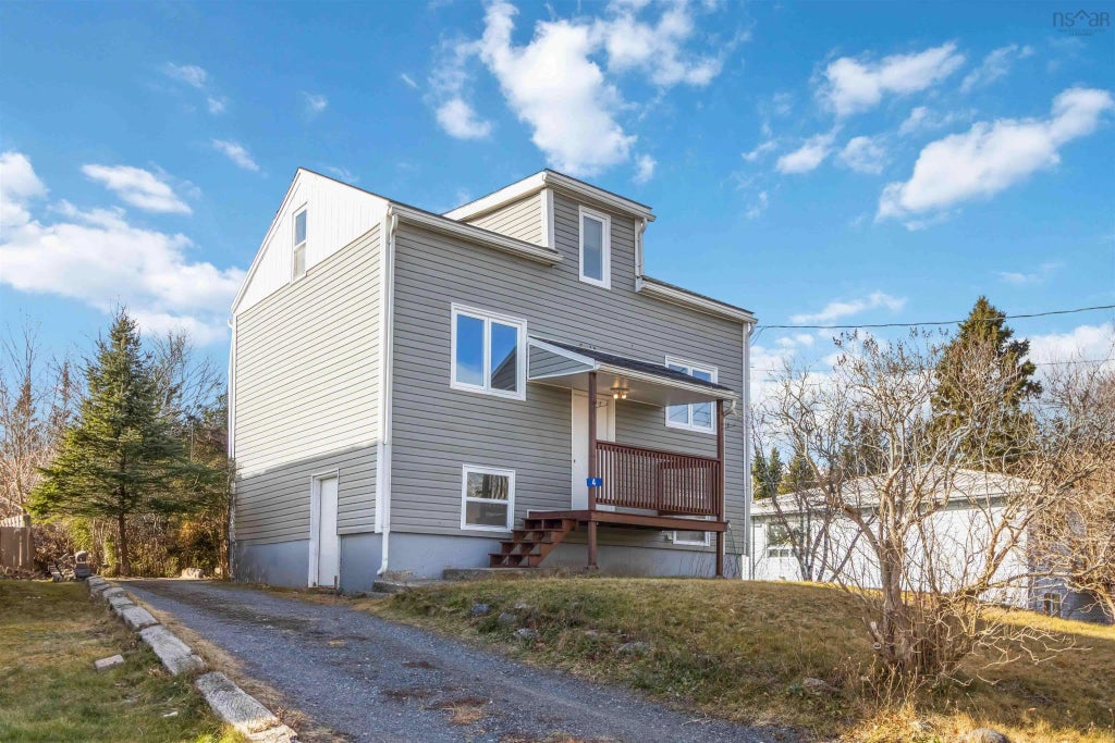 4 Hayes Street, Halifax