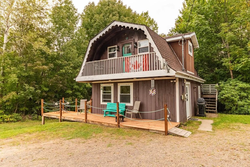 178 Buchanan Road, South Berwick