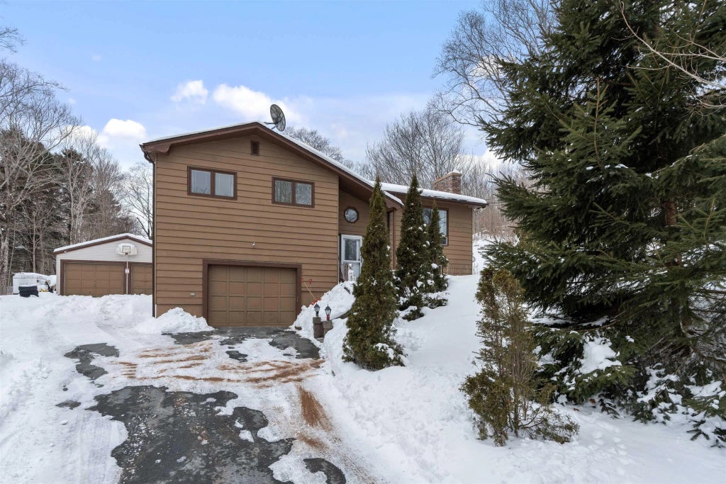 86 Theresa Court, Lake Echo