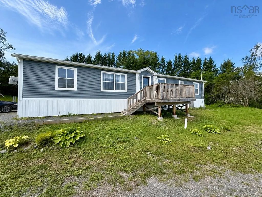 37 High Tide Road, Stewiacke