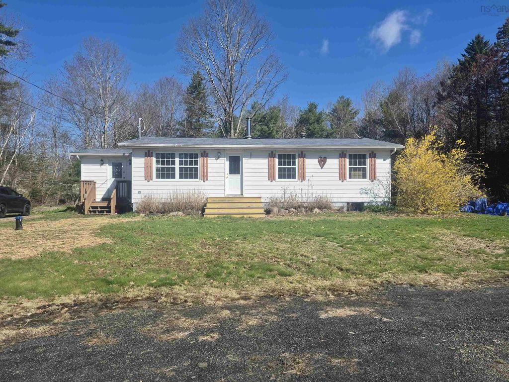 2396 Highway 10, Wentzells Lake