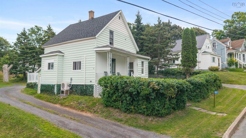 21 Hampson Street, Trenton
