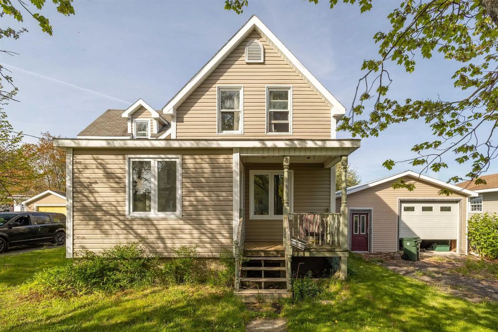 6 Grove Street, Glace Bay
