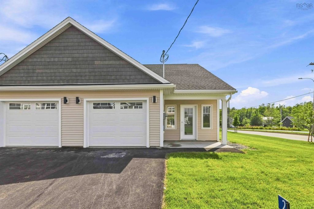 2 Jessome Avenue, Lantz
