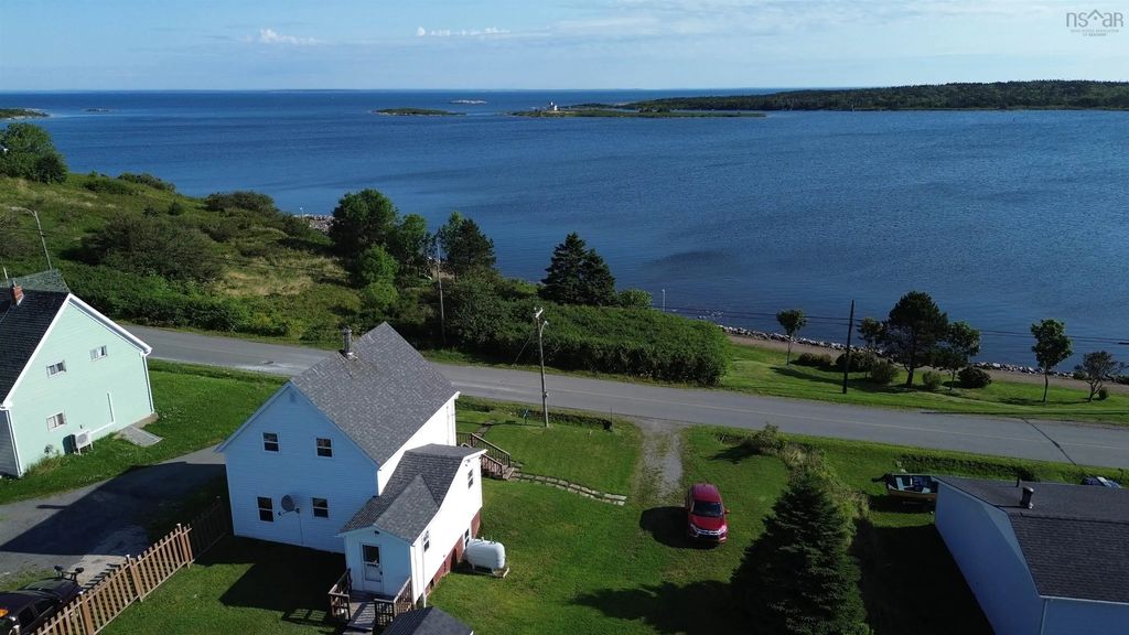 1440 Union Street, Canso