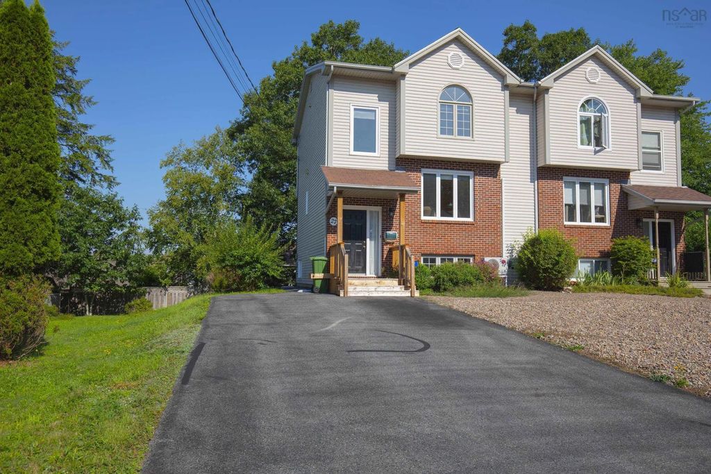 27 Willowbend Court, Bridgewater