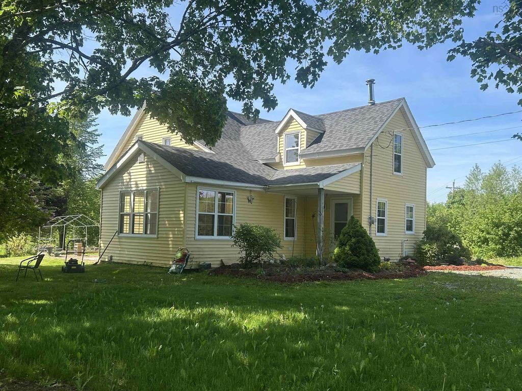 3511 Highway 245, Maryvale