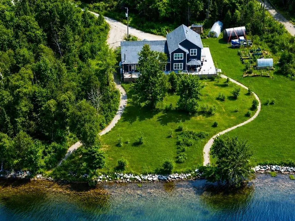 242 Rodney Drive, Malagawatch