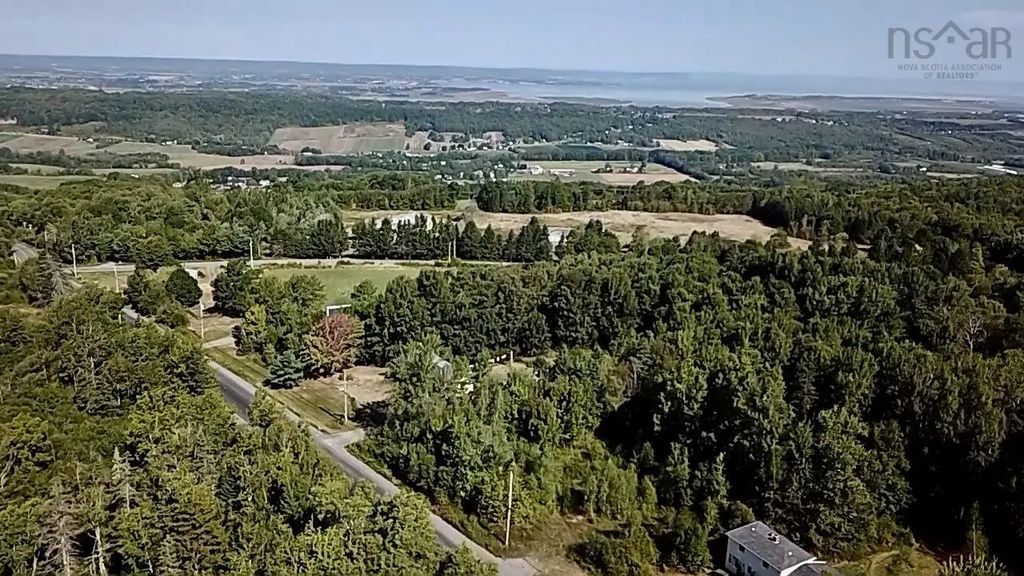 2438 Greenfield Road, Forest Hill