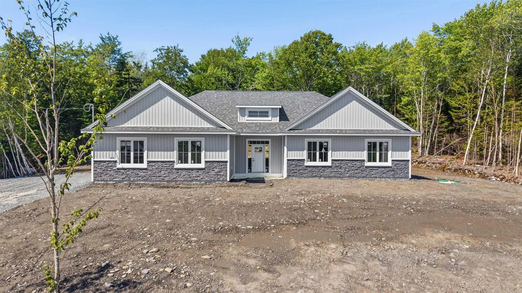 110 Orchid Court, Middle Sackville
