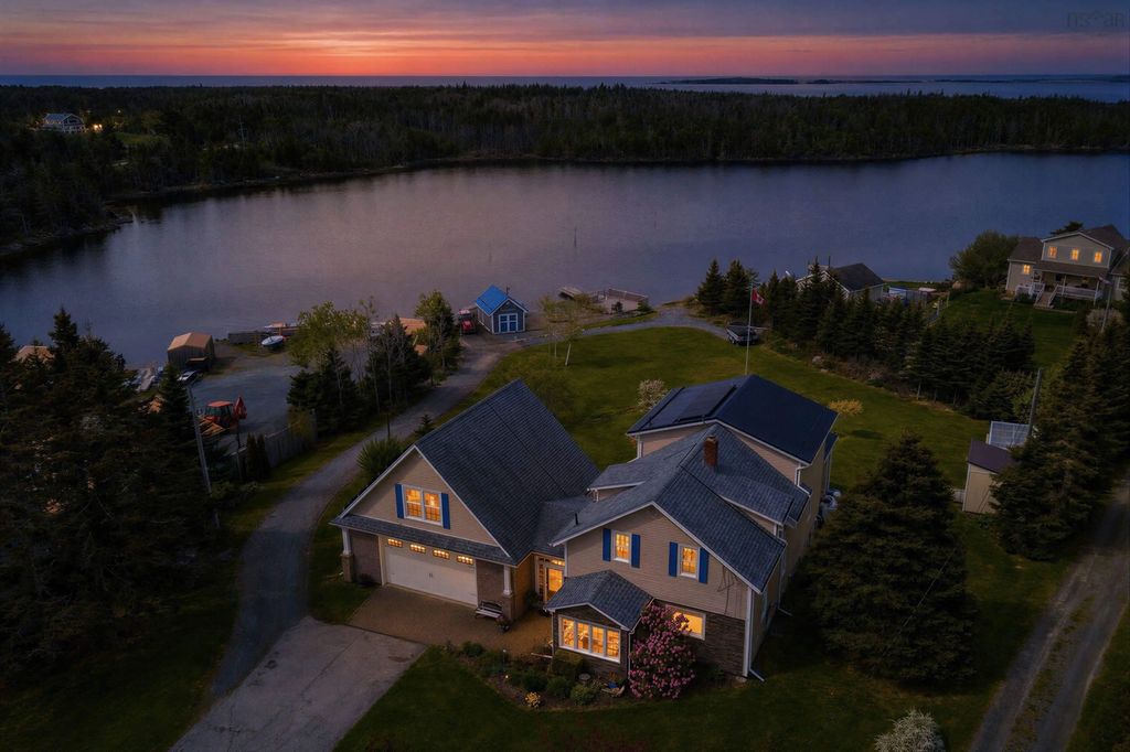 2270 Ostrea Lake Rd. Road, Ostrea Lake