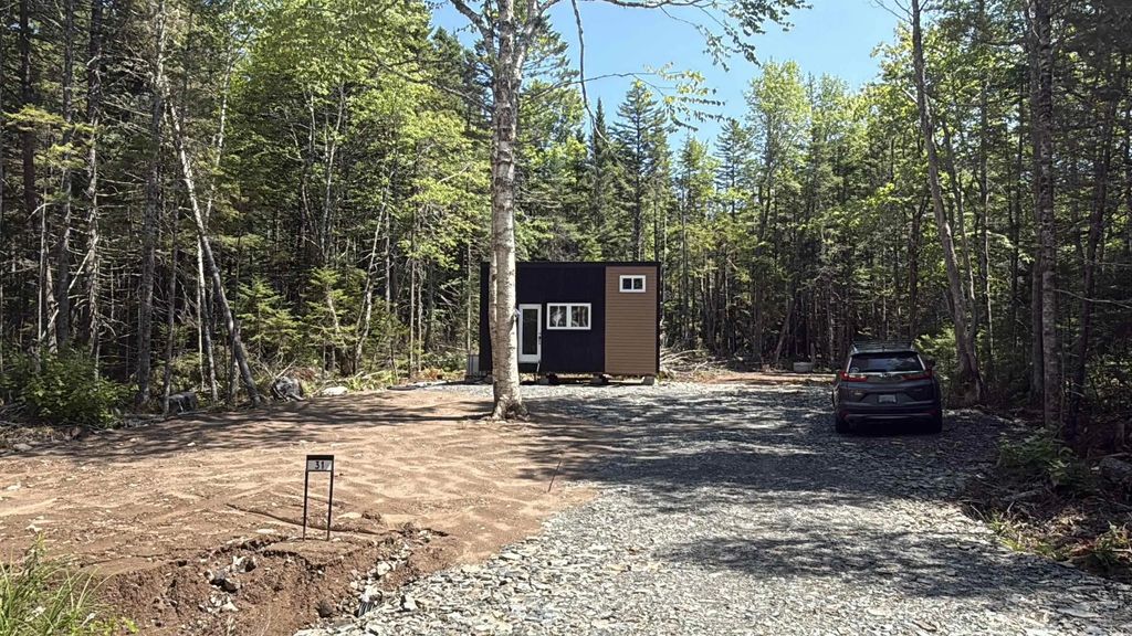 Lot 31 Shore Road, Walden