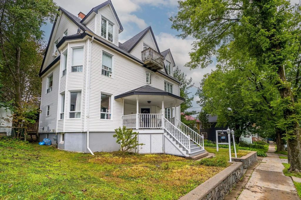 17 Tulip Street, Dartmouth