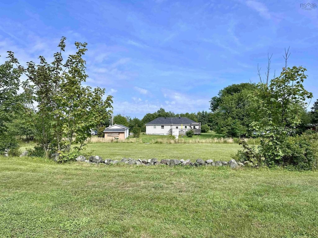 385 Brighton Road, Lockeport
