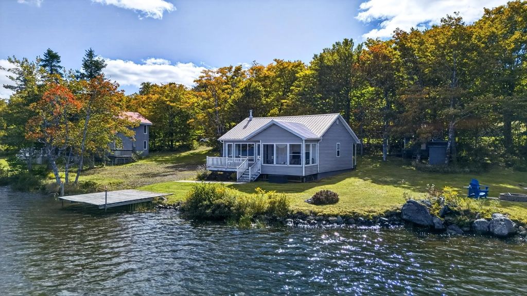 106 Westchester Road, Sutherland Lake