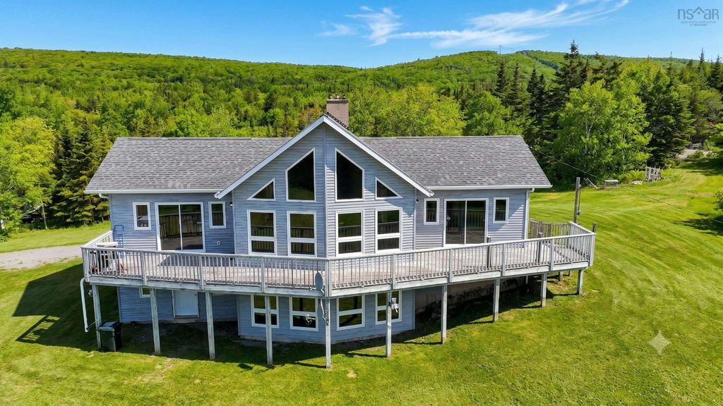 2420 Coxheath Road, Blacketts Lake