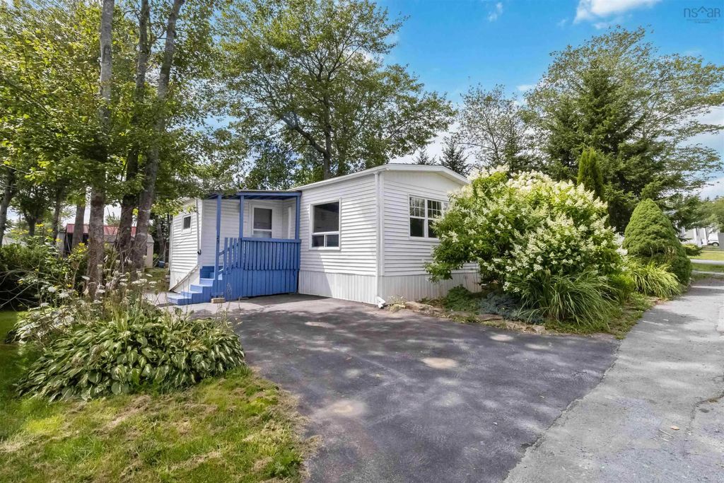 25 Third Street, Lucasville