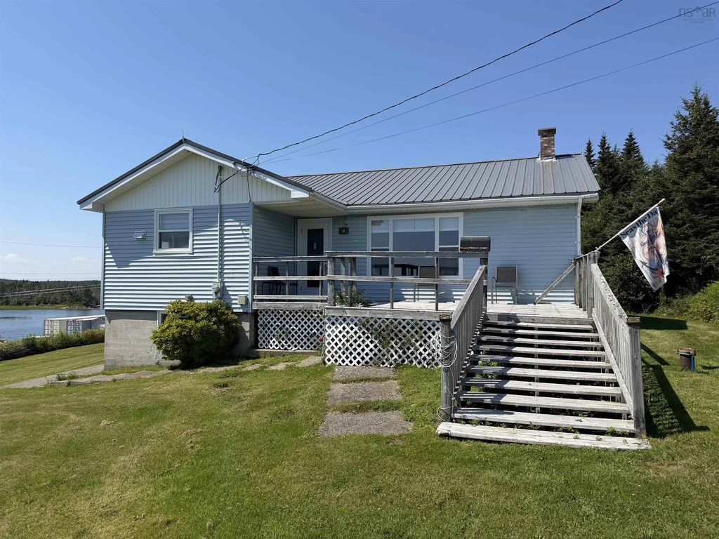 570 Little Harbour Road, Little Harbour