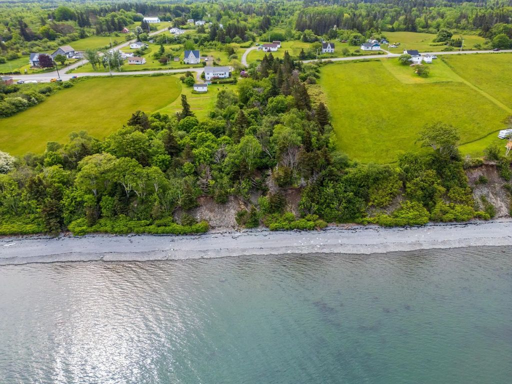 No 101 Highway, Plympton