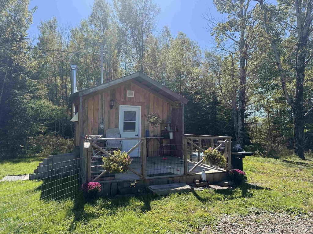239 Rhines Road, East Gore