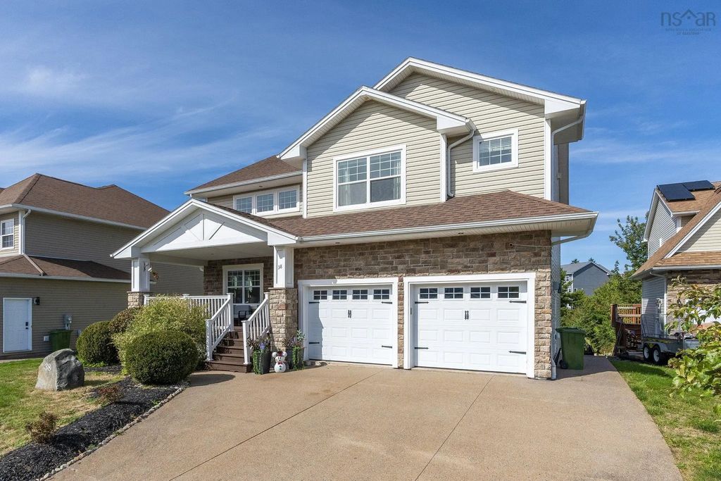 38 Crozier Court, Halifax