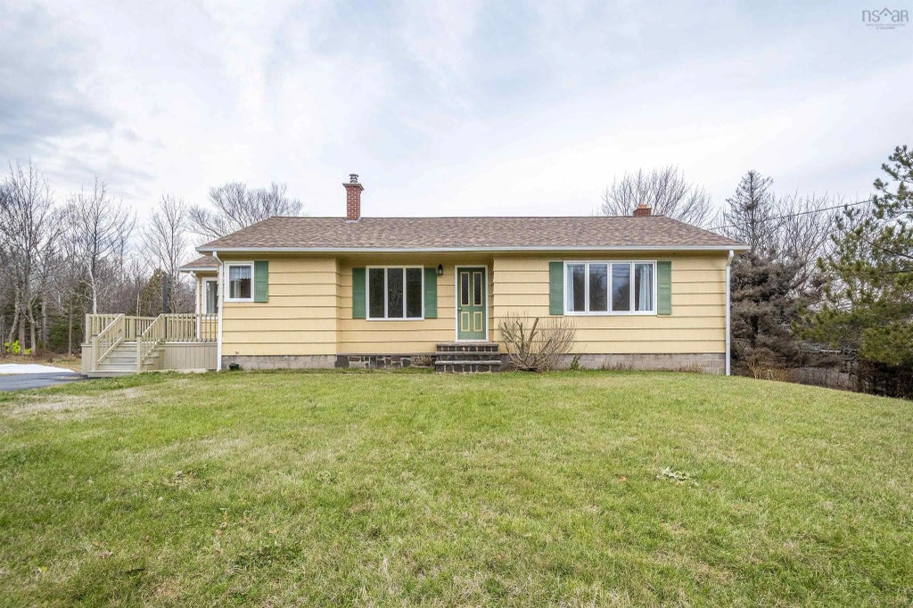 4231 Shore Road W, Parkers Cove