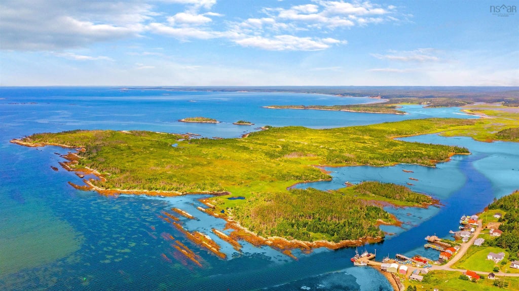 Russell Road, Little Harbour