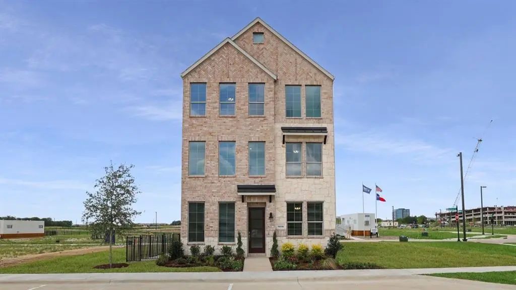 1502 Lake District Drive, Allen