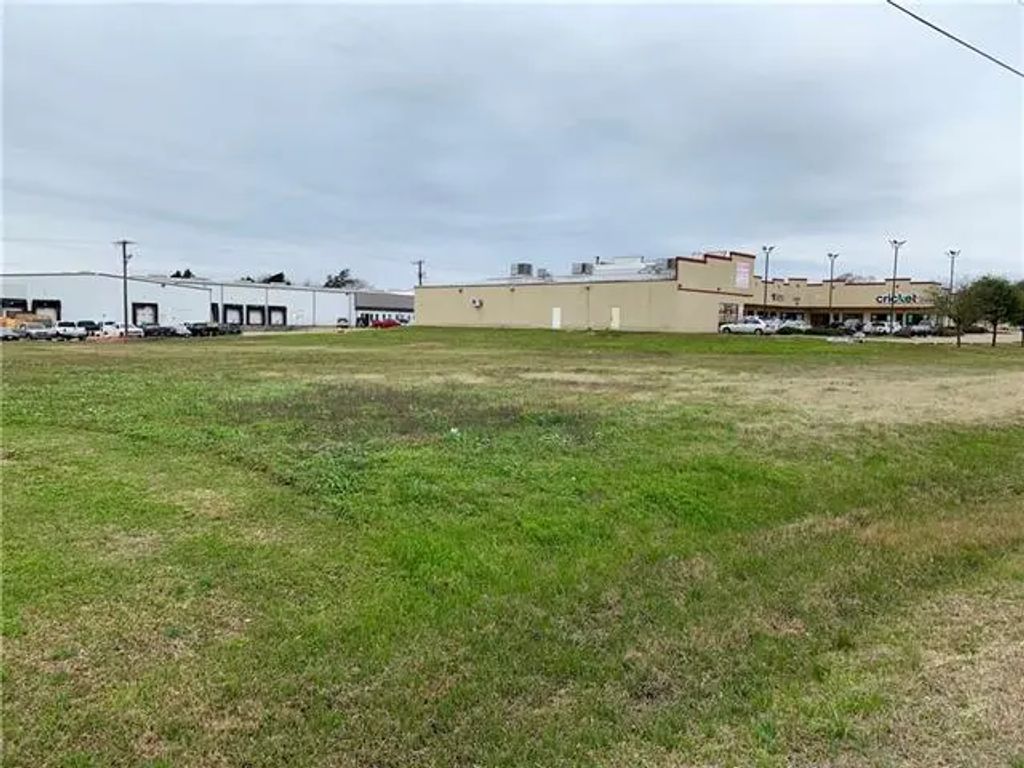 7 Oak Creek Drive, Kaufman