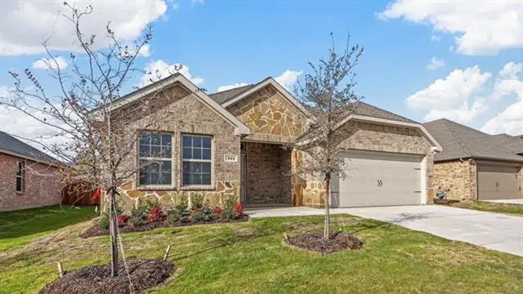 111 Lantern Road, Caddo Mills