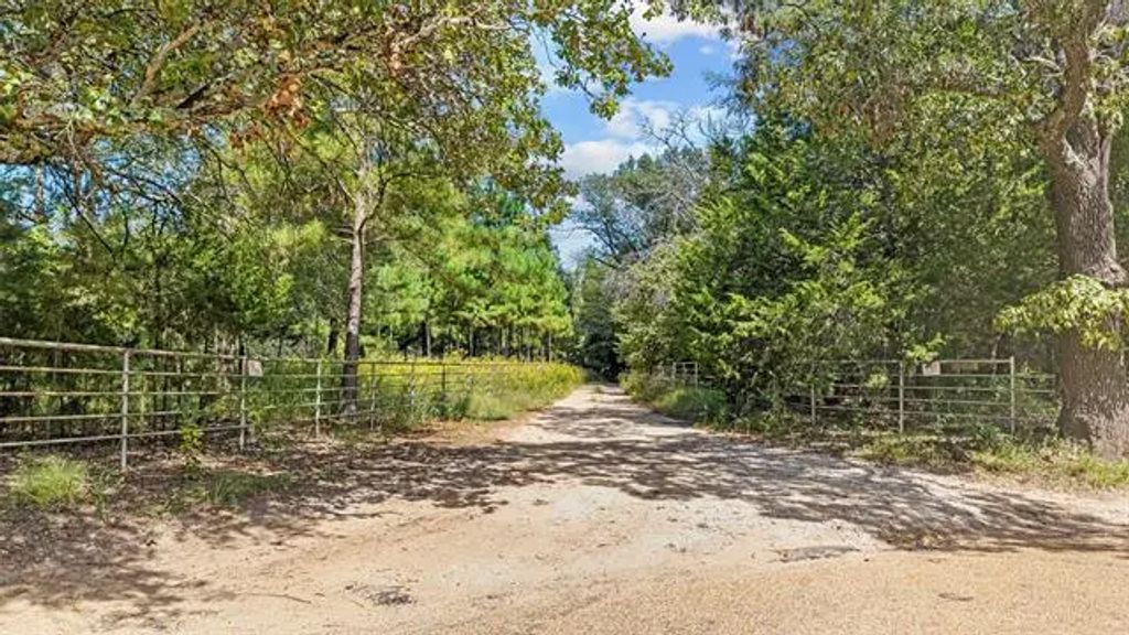 2022 Vz County Road 1514, Grand Saline