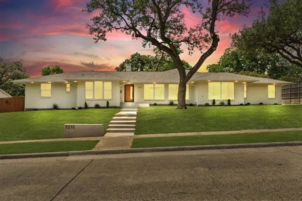 7210 Baxtershire Drive, Dallas