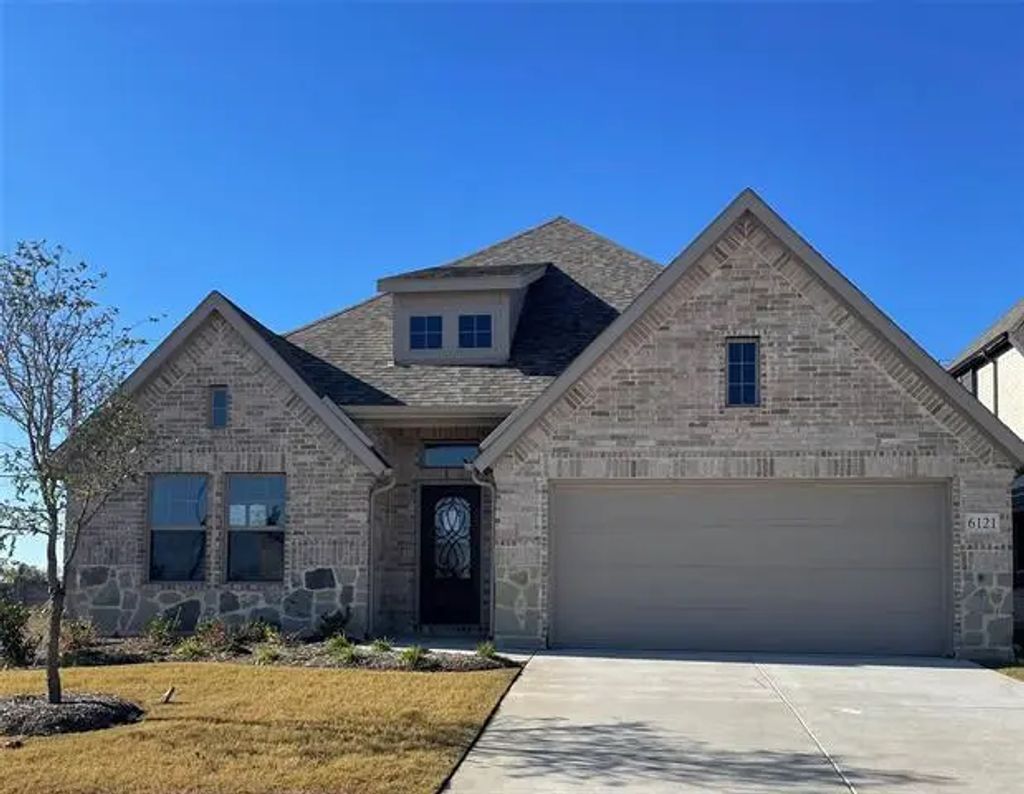 6121 Rodin Drive, Royse City