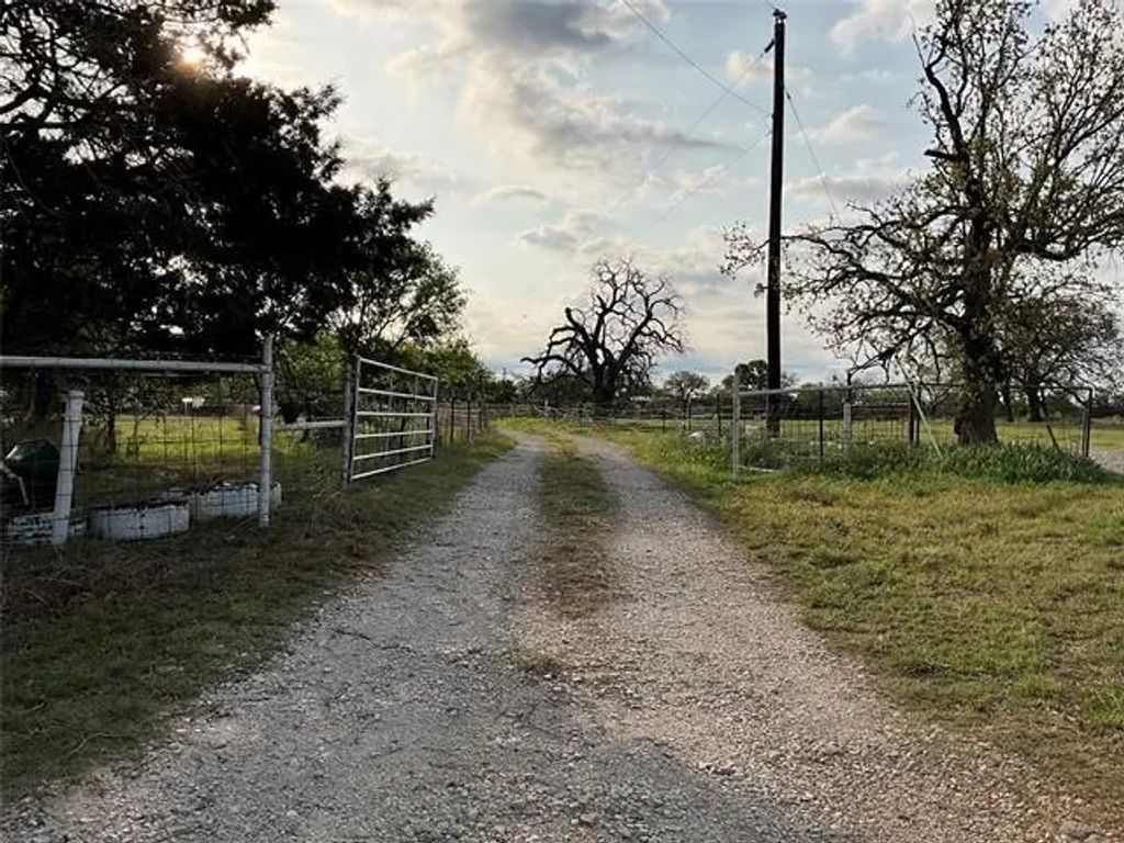 2991 Village Bend Road, Mineral Wells