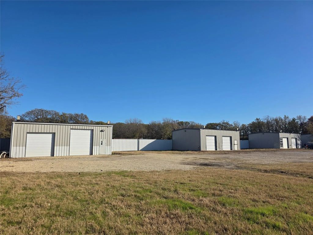 870 N Mayhill Road, Denton