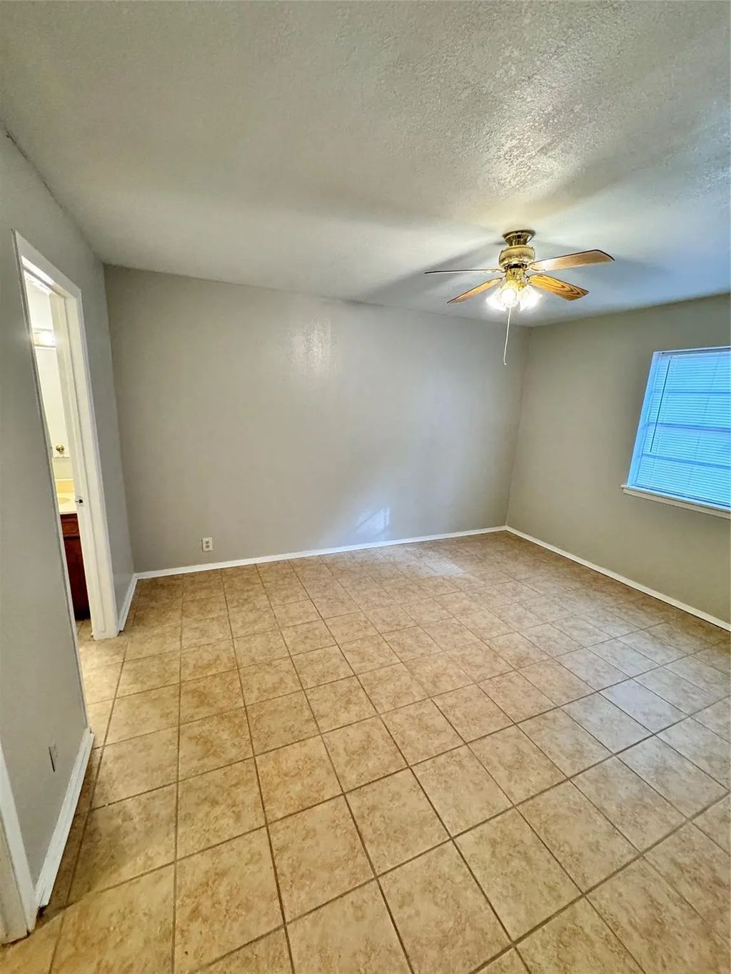 2703 4th Street, Brownwood