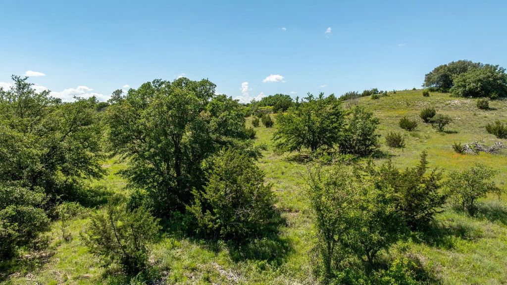 1510 Hidden Oaks Trail, Glen Rose