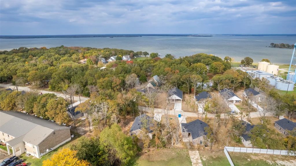 924 Woodland Drive, West Tawakoni