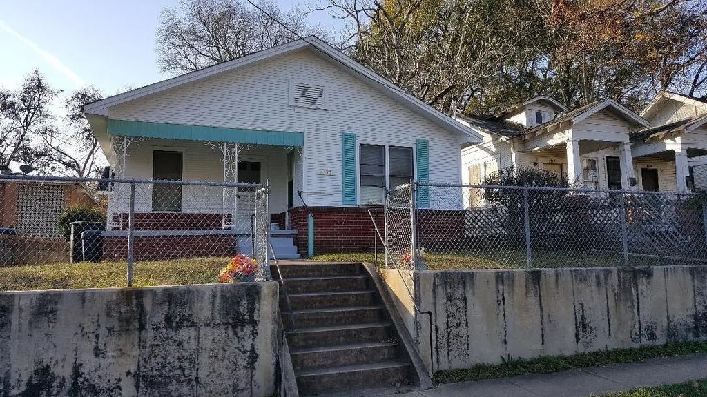 1933 Milam Street, Shreveport