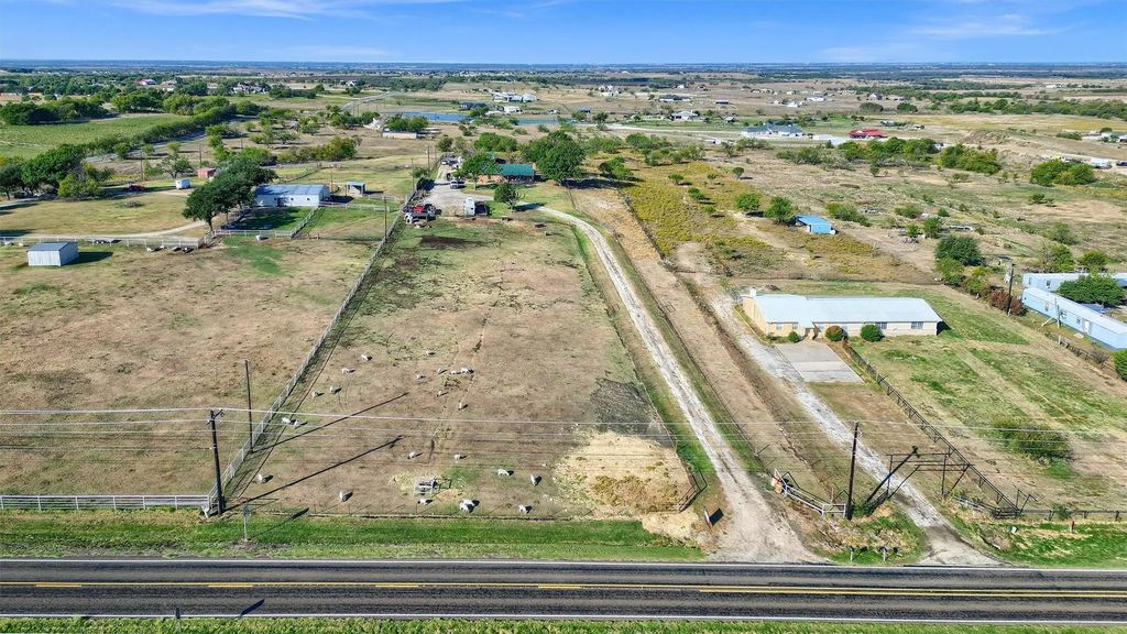 2350 N Louisiana Drive, Celina