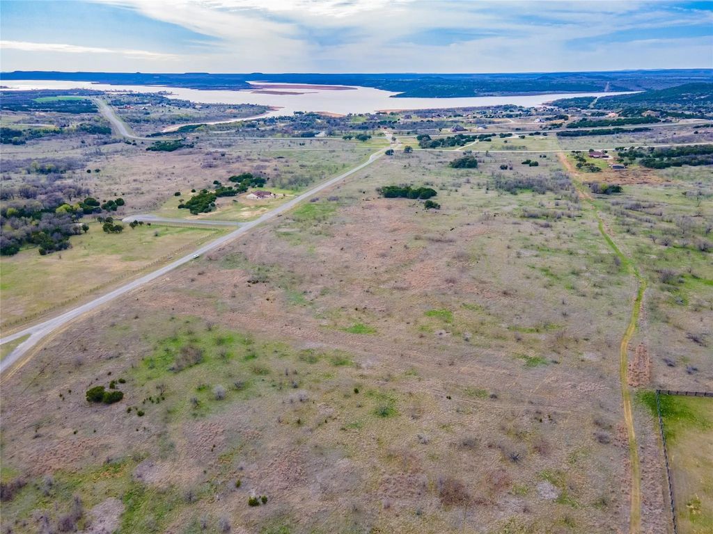 407 Pk Hills Boulevard, Graford