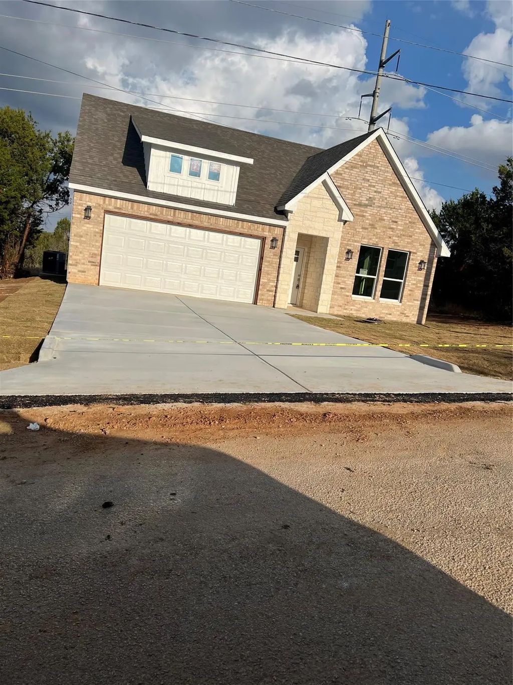 5829 Black Pine Circle, Granbury