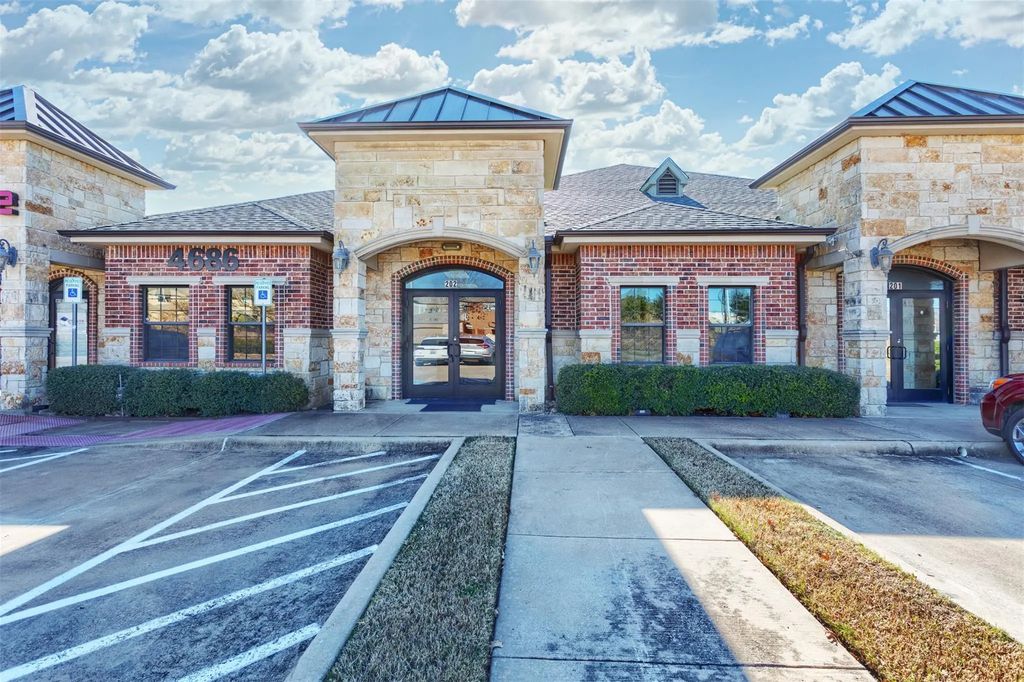 4686 Mcdermott Road 202, Plano