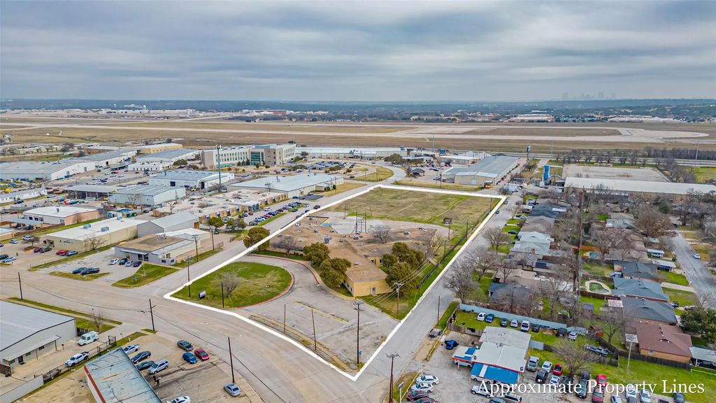 701 S Cherry Lane, White Settlement