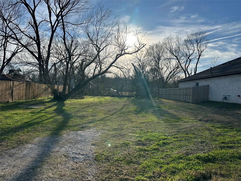 104 Boone Street, Terrell
